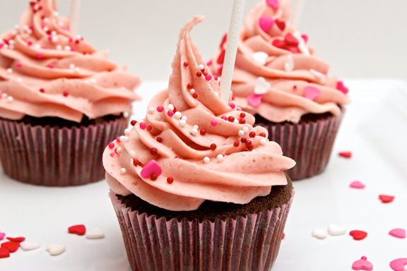 The Ultimate Chocolate Cupcake with Fresh Strawberry Buttercream ...
